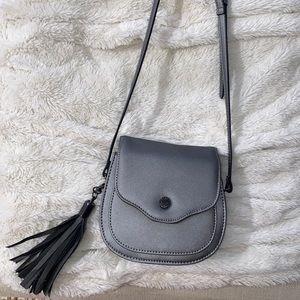 Steve Madden silver/grey satchel, great condition.